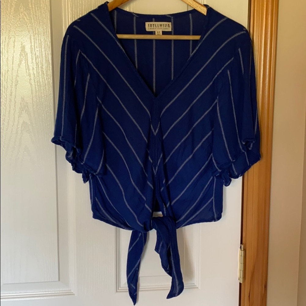 Idyllwind tailgate tie front top small
